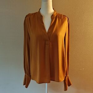 Elegant Women's Blouse